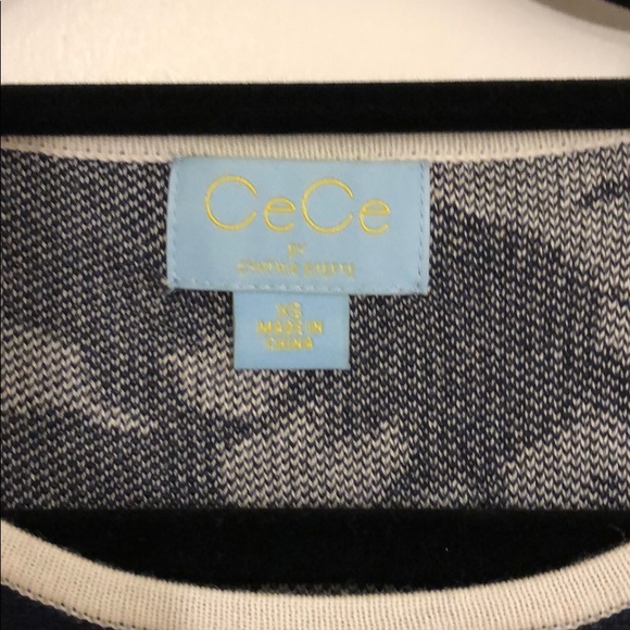 CeCe pattern knit sweater - Picture 2 of 3